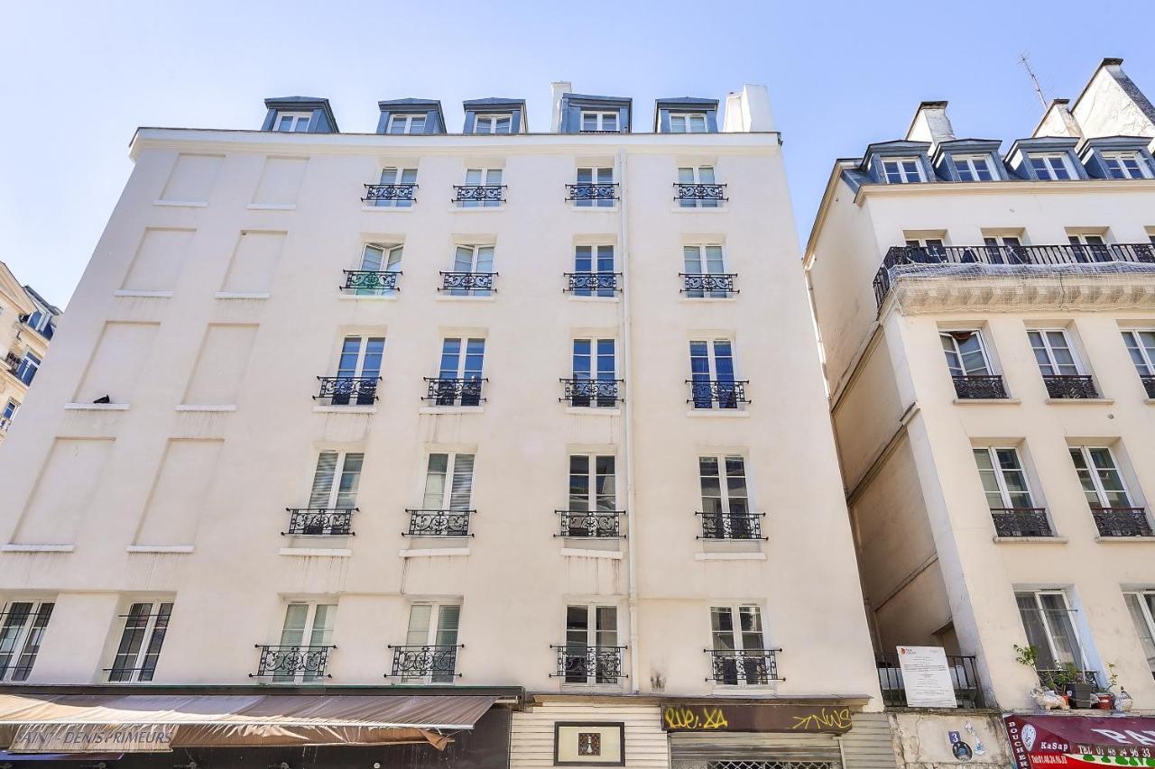 Appartement Charming 1 Bedroom In The Heart Of Parijs