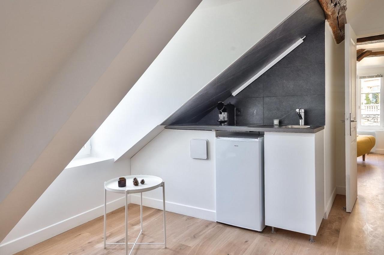 Appartement Charming 1 Bedroom In The Heart Of *