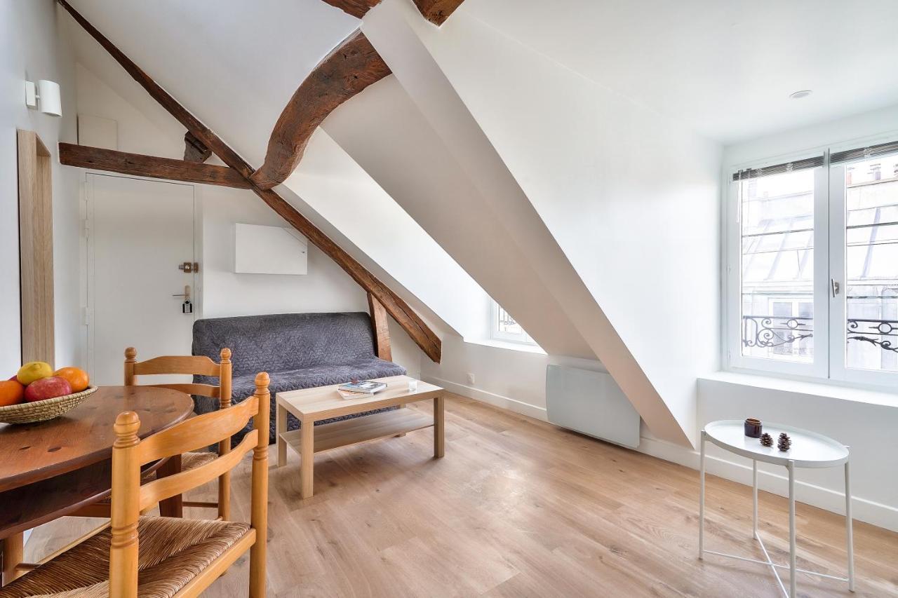 Charming 1 Bedroom In The Heart Of * Parijs